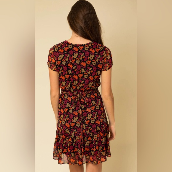 Kaileigh “Fall for you” mini faux wrap short sleeve dress bottom ruffle … - Picture 5 of 15